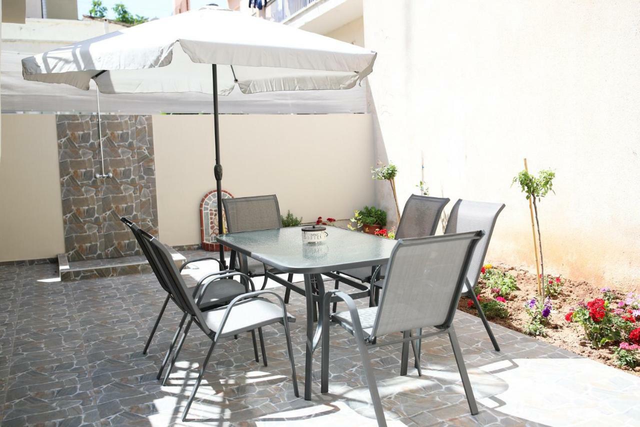Amazing House With Private Backyard Villa Dedeağaç Dış mekan fotoğraf